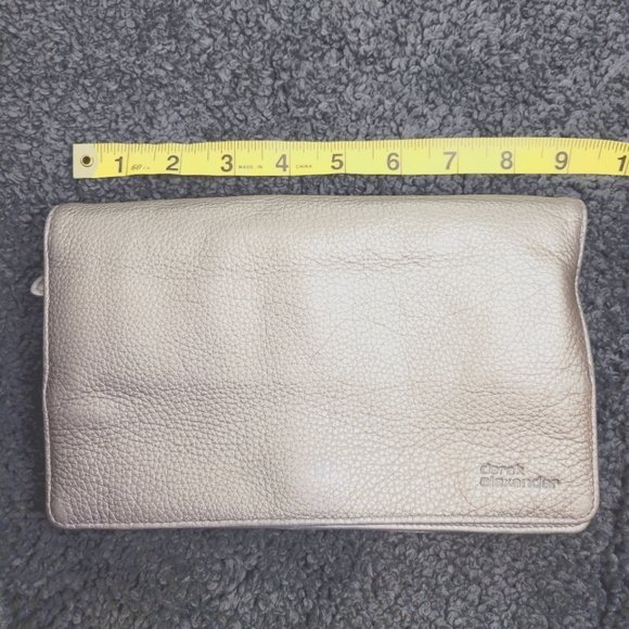 Derek Alexander Purse - Picture 1 of 6